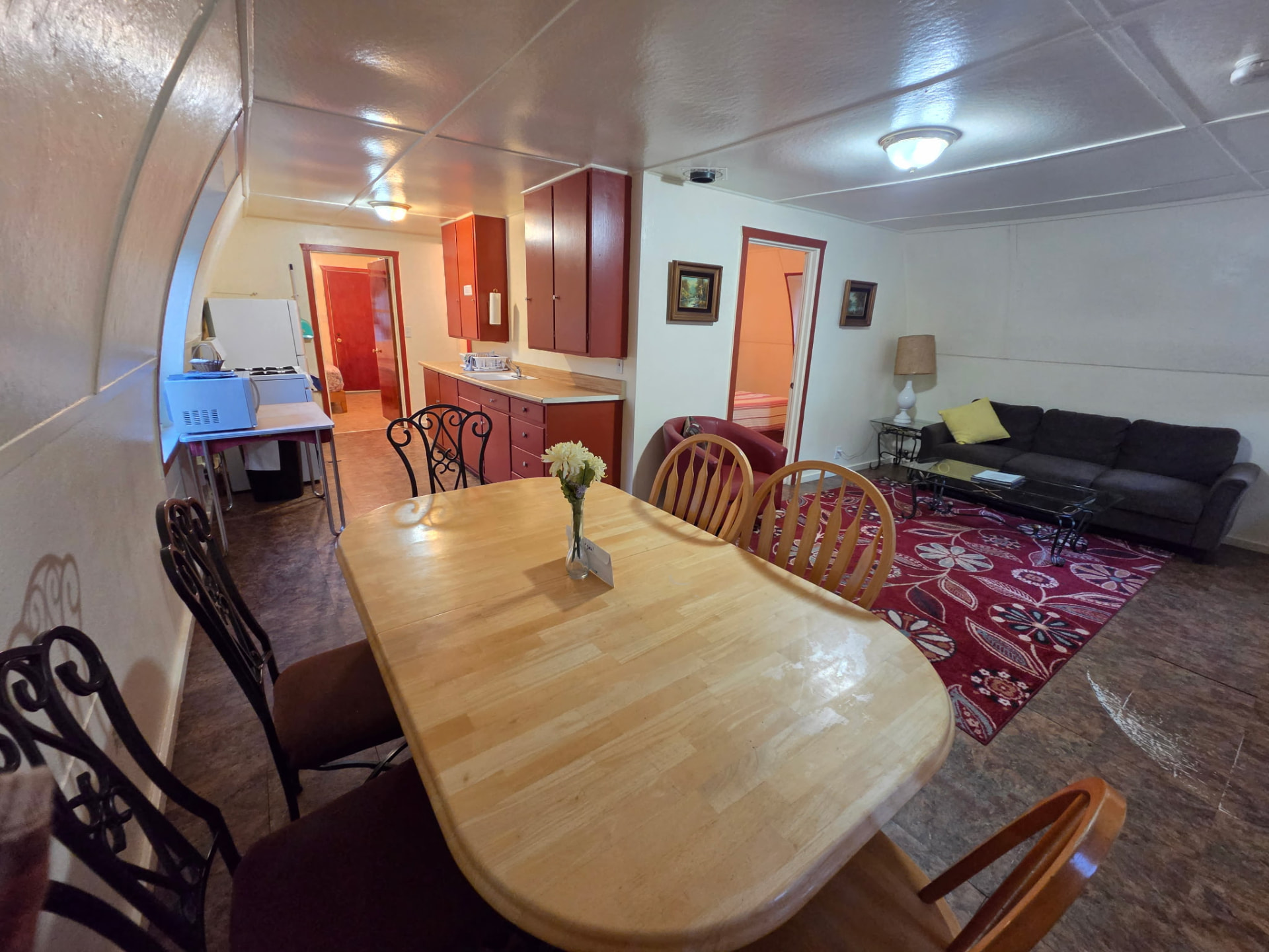 Cabin 14 — 3 Bedroom, 1 Bath · Sleeps 6