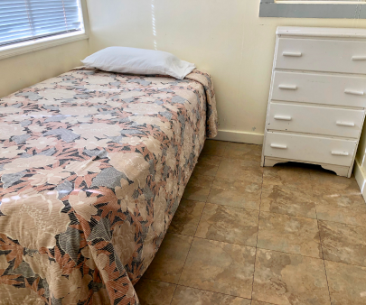 Cabin 2 — 5 Bedroom, 1 Bath · Sleeps 8–10